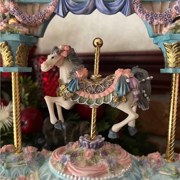 Rare Vintage 1970's Hand
Painted Cherub Musical
Carousel Featuring
Motion Horse - Picture 8 of 8